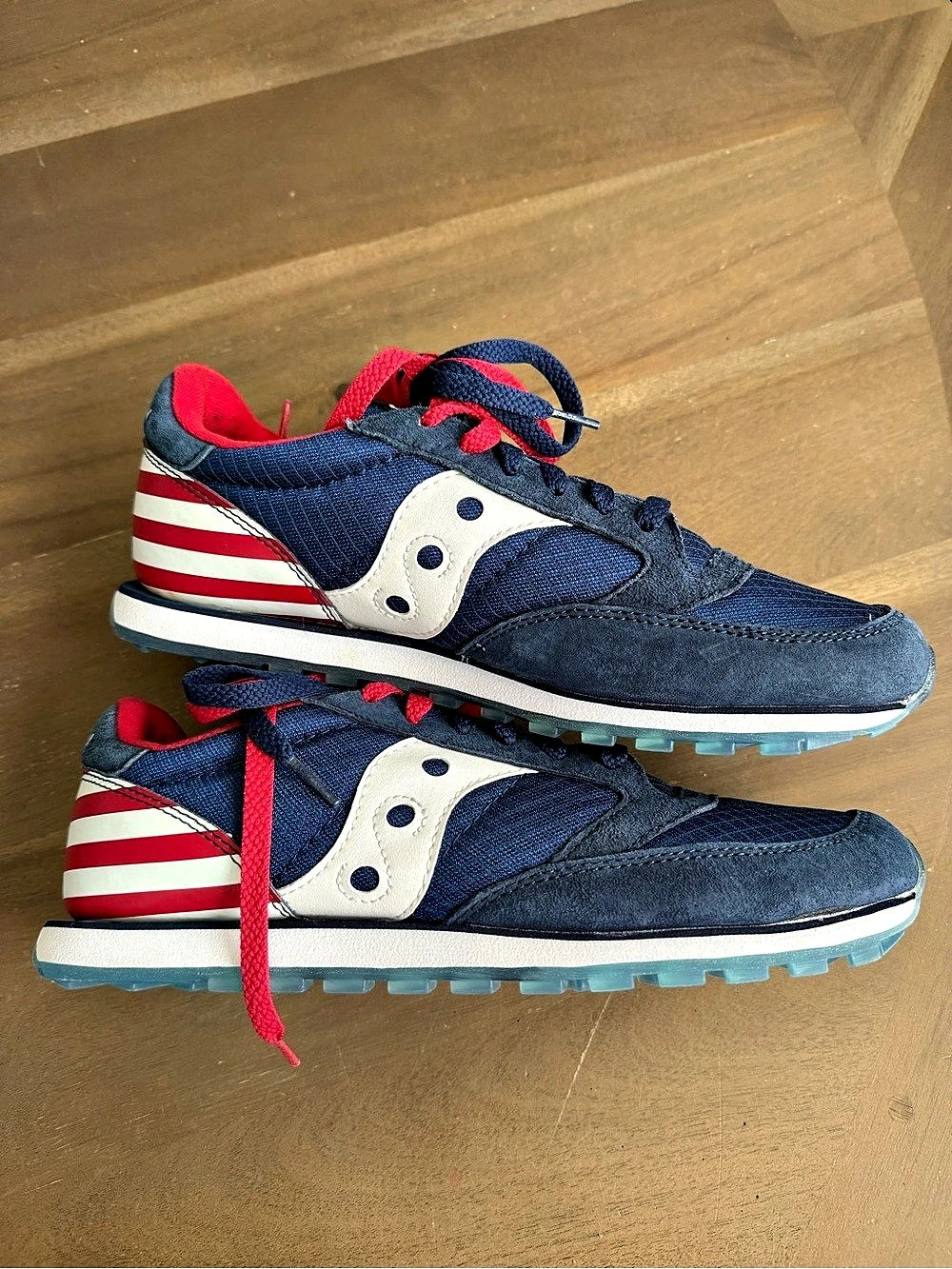 Saucony Jazz Low Pro Stars & Stripes Sneakers Blue & Red- size 8.5 (fit like 9.5